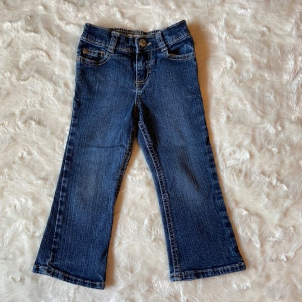 2/$30 OshKosh B'gosh 5-pocket Blue Denim Jeans Girl's Size 3